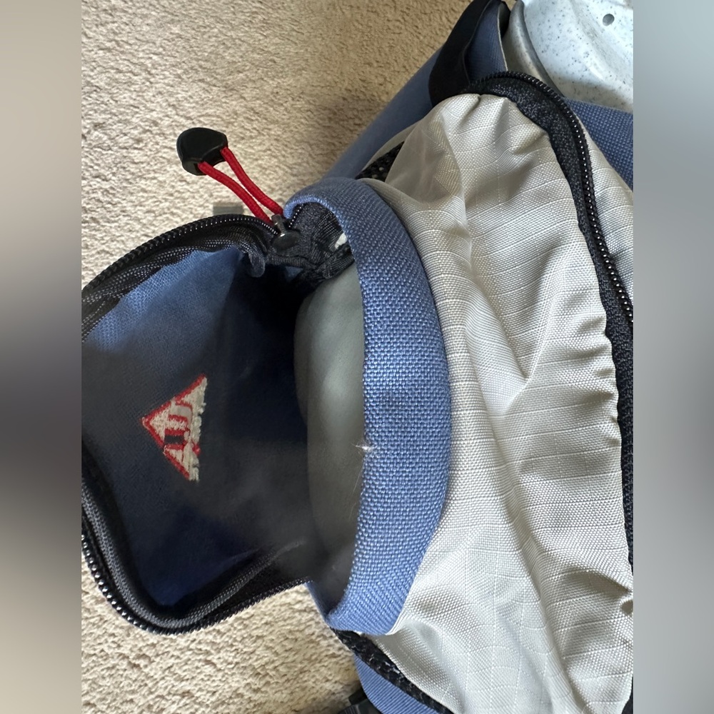 Ultimate Hydration Pack With Double E Bottles - image 3